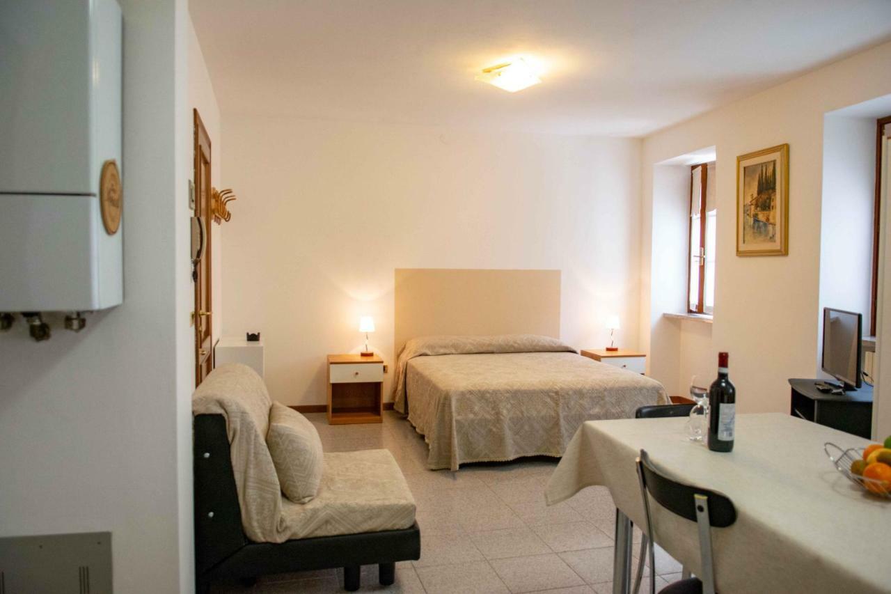 Casa Katy Lägenhet Garda  Exteriör bild